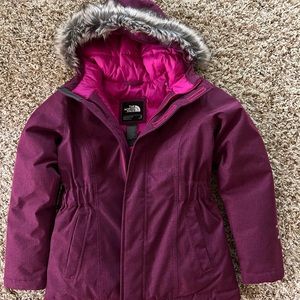 The North Face girls medium jacket 10-12 size